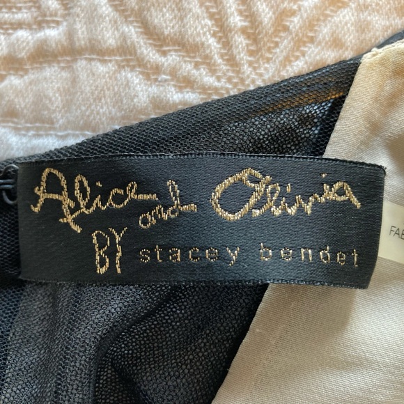 Alice & Olivia designer dress by Stacey Bendet - Picture 2 of 9